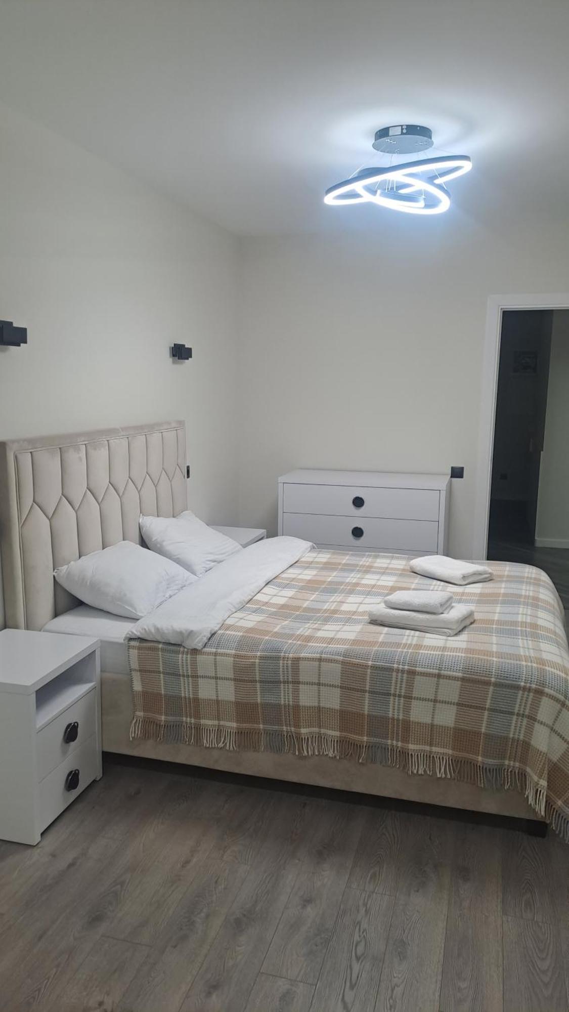 Аэропорт Кишинев 24&24 Apartment Ngoại thất bức ảnh