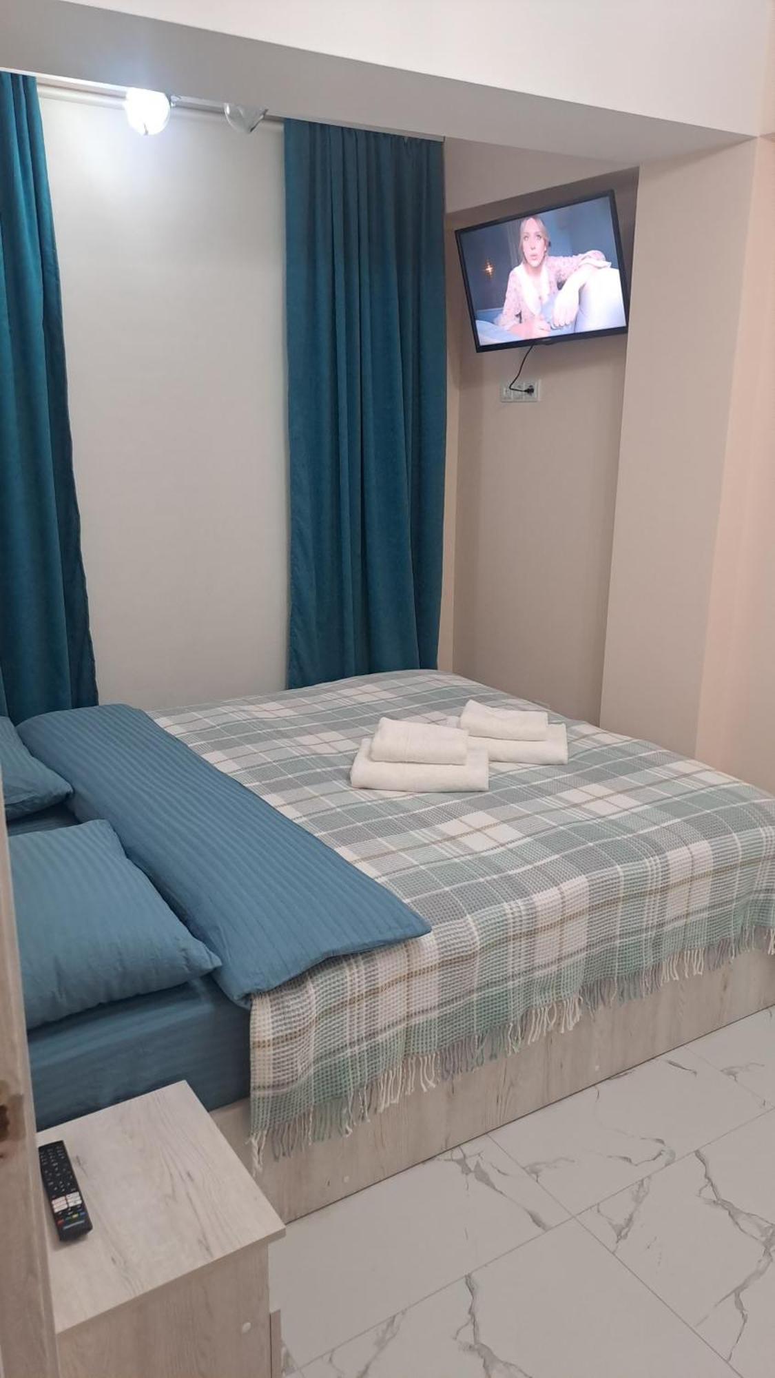 Аэропорт Кишинев 24&24 Apartment Phòng bức ảnh