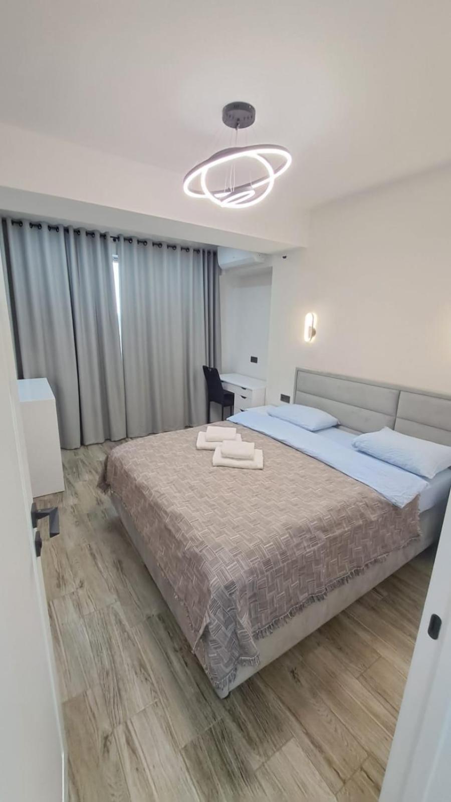 Аэропорт Кишинев 24&24 Apartment Ngoại thất bức ảnh